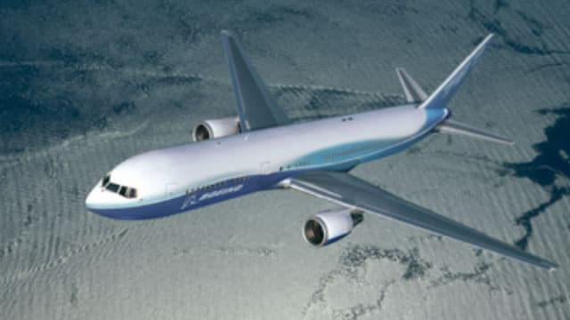 Boeing Pours Into Factories to Speed Air Force One, Commercial Jet Production