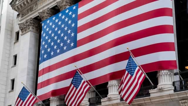 Consumer spending posts smallest increase in 14 months. Is the economy getting weaker?