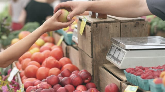 Lidl-owner among bidders for Tesco's Central European business, FT reports