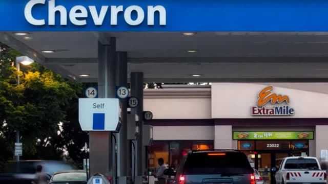 Chevron finds oil, gas condensate offshore Angola