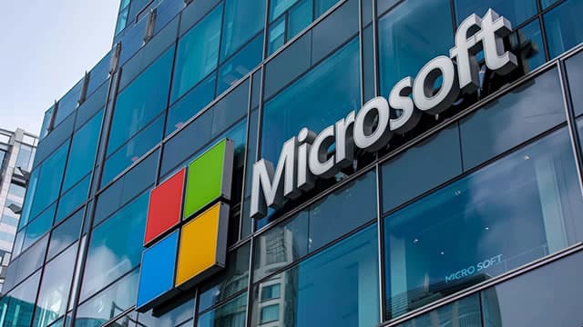 Microsoft freezes hiring in major cloud, sales groups, The Information reports